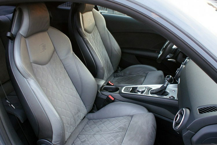 Audi TT zdjęcie 13