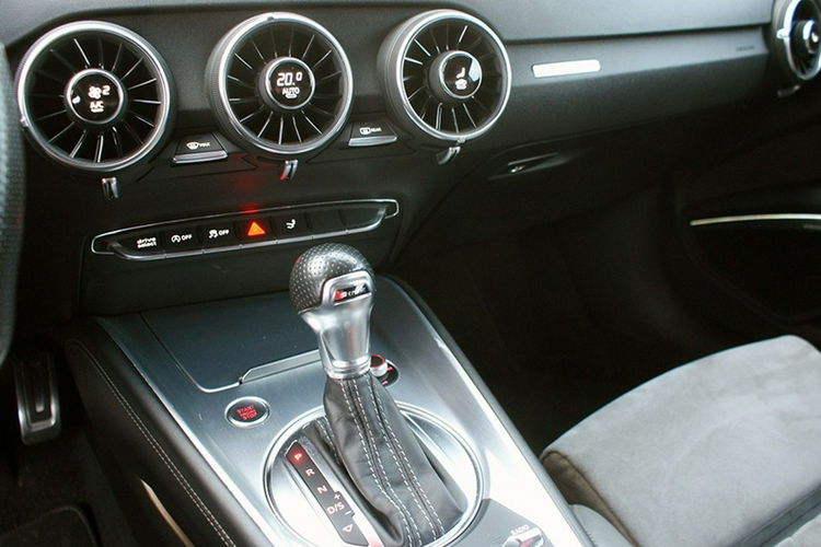 Audi TT zdjęcie 23