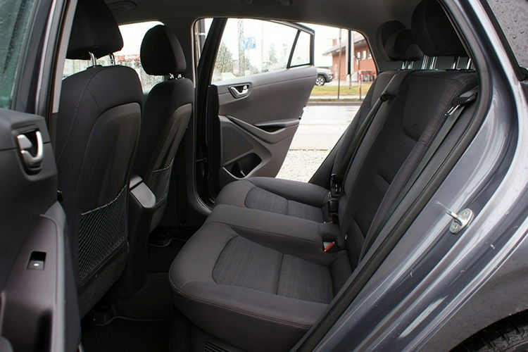 Hyundai IONIQ zdjęcie 12