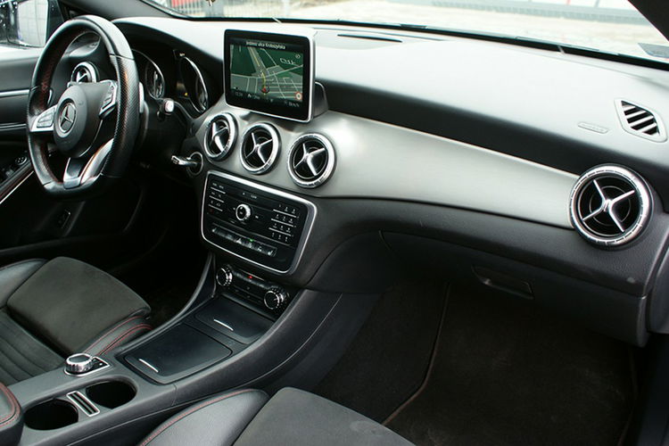 Mercedes CLA 200 Salon PL Gwarancja AMG zdjęcie 11