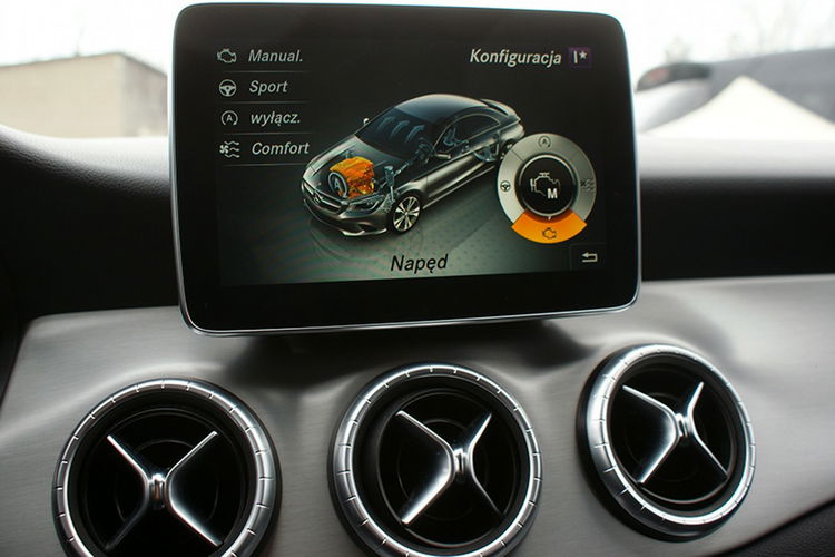 Mercedes CLA 200 Salon PL Gwarancja AMG zdjęcie 17