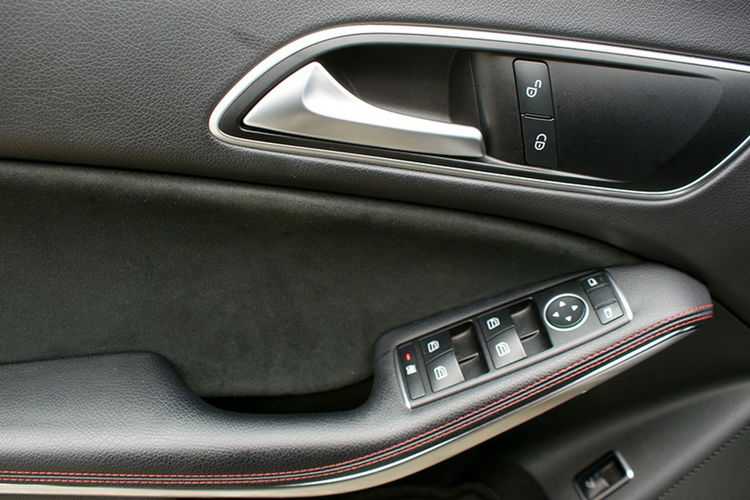 Mercedes CLA 200 Salon PL Gwarancja AMG zdjęcie 22