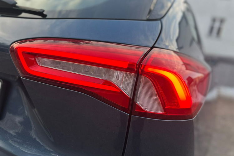 Ford Focus Salon Polska Poleasingowy I właściciel Serwis ASO VAT 23% Bezwypadkowy zdjęcie 7
