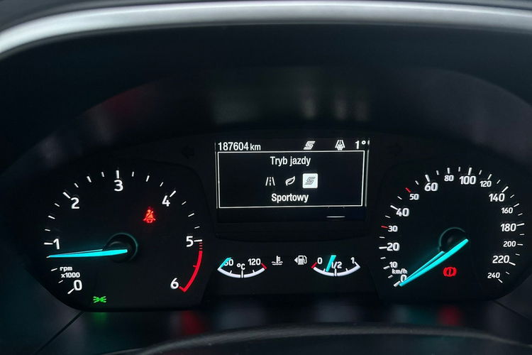 Ford Focus Salon Polska Poleasingowy I właściciel Serwis ASO VAT 23% Bezwypadkowy zdjęcie 17