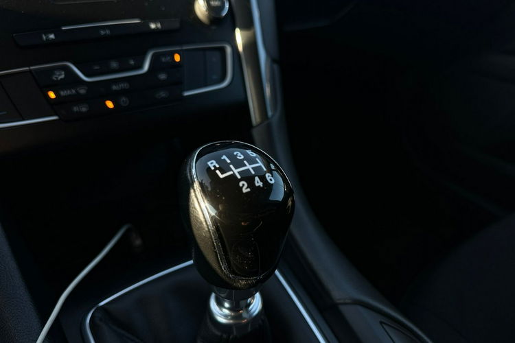Ford Mondeo Salon Polska Cena Brutto I właściciel Serwis ASO VAT 23% Bezwypadkowy zdjęcie 21