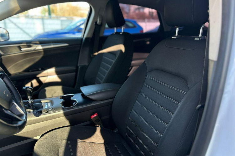 Ford Mondeo Salon Polska Cena Brutto I właściciel Serwis ASO VAT 23% Bezwypadkowy zdjęcie 28