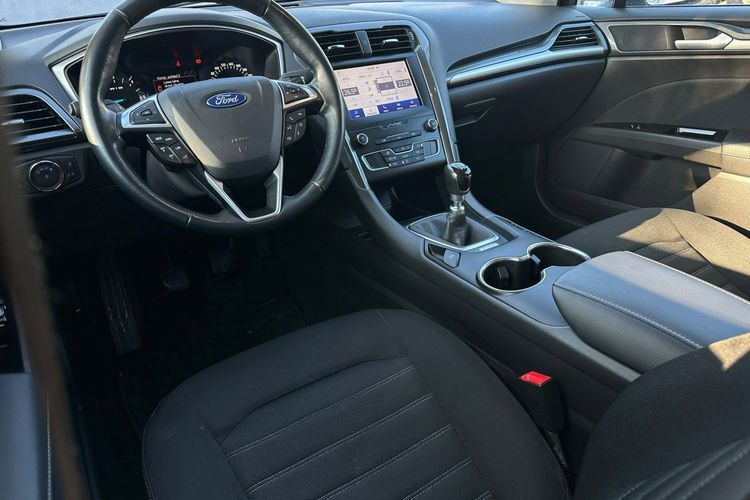 Ford Mondeo Salon Polska Cena Brutto I właściciel Serwis ASO VAT 23% Bezwypadkowy zdjęcie 29