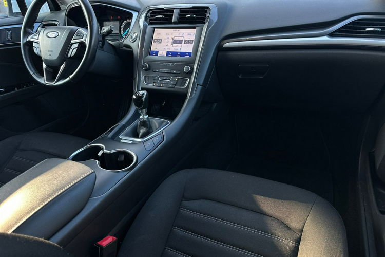 Ford Mondeo Salon Polska Cena Brutto I właściciel Serwis ASO VAT 23% Bezwypadkowy zdjęcie 31