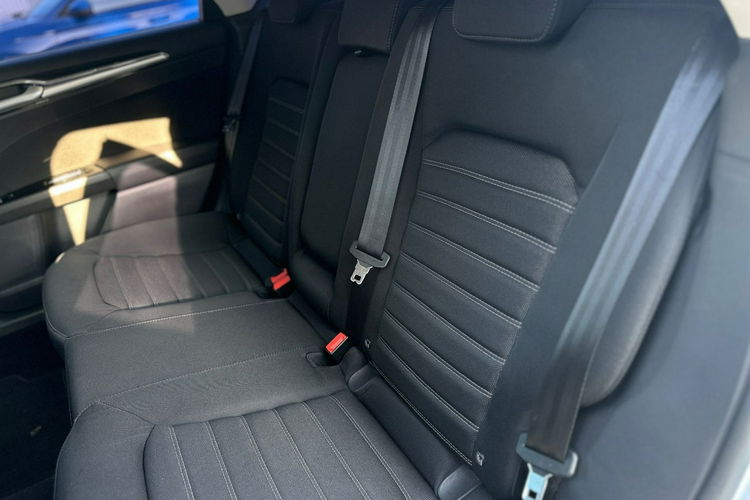Ford Mondeo Salon Polska Cena Brutto I właściciel Serwis ASO VAT 23% Bezwypadkowy zdjęcie 32