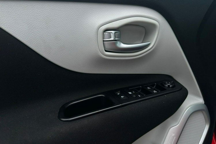 Jeep Renegade Salon Polska Poleasingowy I właściciel Serwis ASO VAT 23% Bezwypadkowy zdjęcie 12