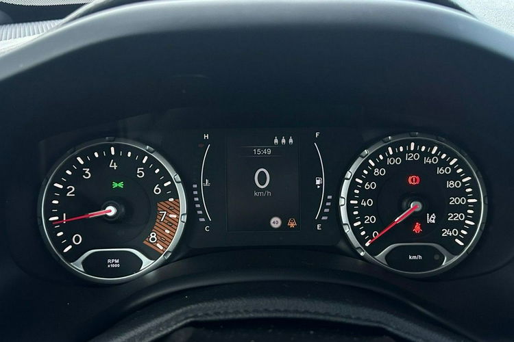 Jeep Renegade Salon Polska Poleasingowy I właściciel Serwis ASO VAT 23% Bezwypadkowy zdjęcie 17