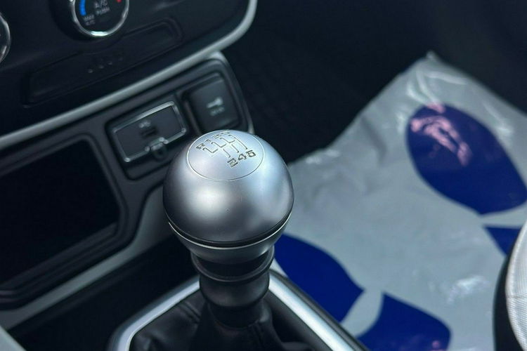 Jeep Renegade Salon Polska Poleasingowy I właściciel Serwis ASO VAT 23% Bezwypadkowy zdjęcie 19