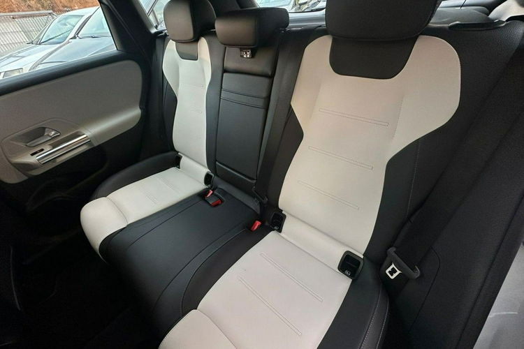 Mercedes B 220 Salon Polska Poleasingowy I właściciel Serwis ASO VAT 23% Bezwypadkowy zdjęcie 26