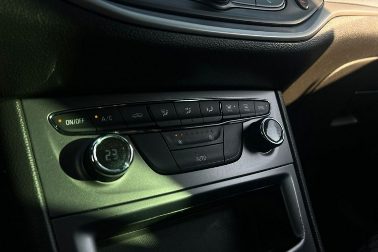 Opel Astra Salon Polska Poleasingowy I właściciel Serwis ASO VAT 23% Bezwypadkowy zdjęcie 12