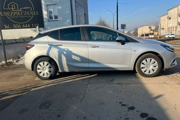 Opel Astra Salon Polska Poleasingowy I właściciel Serwis ASO VAT 23% Bezwypadkowy zdjęcie 4