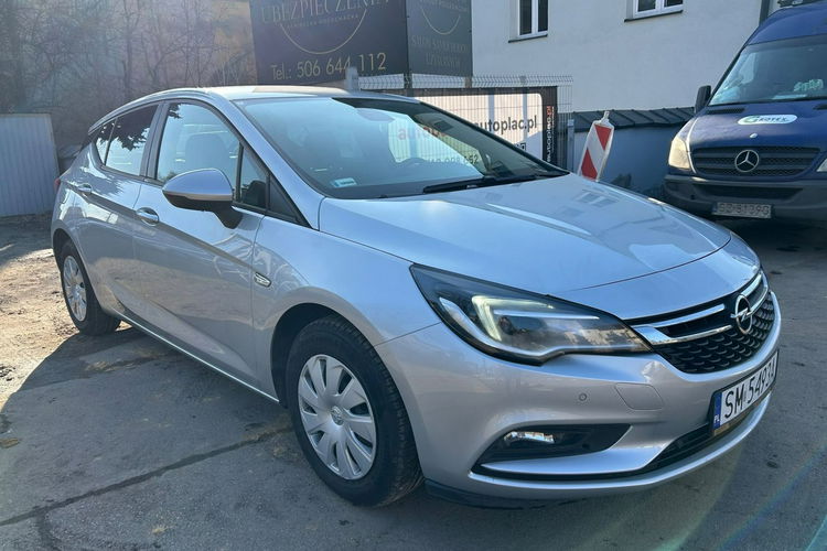 Opel Astra Salon Polska Poleasingowy I właściciel Serwis ASO VAT 23% Bezwypadkowy zdjęcie 2