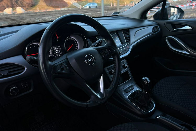 Opel Astra Salon Polska Poleasingowy I właściciel Serwis ASO VAT 23% Bezwypadkowy zdjęcie 9