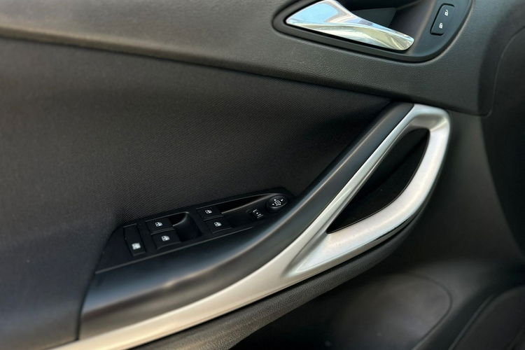 Opel Astra Salon Polska Poleasingowy I właściciel Serwis ASO VAT 23% Bezwypadkowy zdjęcie 11