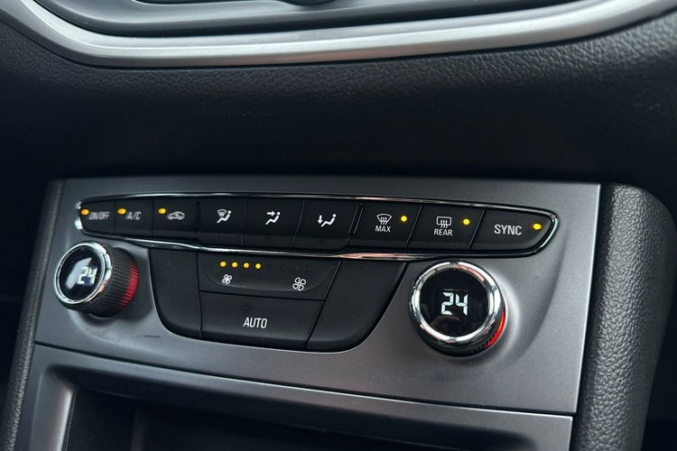 Opel Astra Salon Polska Poleasingowy I właściciel Serwis ASO VAT 23% Bezwypadkowy zdjęcie 24