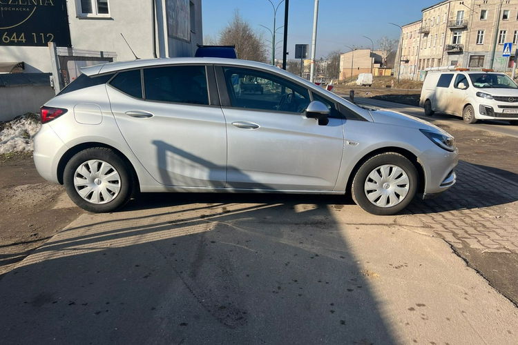 Opel Astra Salon Polska Poleasingowy I właściciel Serwis ASO VAT 23% Bezwypadkowy zdjęcie 4