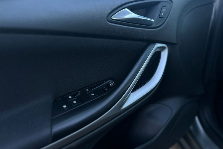 Opel Astra Salon Polska Poleasingowy I właściciel Serwis ASO VAT 23% Bezwypadkowy zdjęcie 20