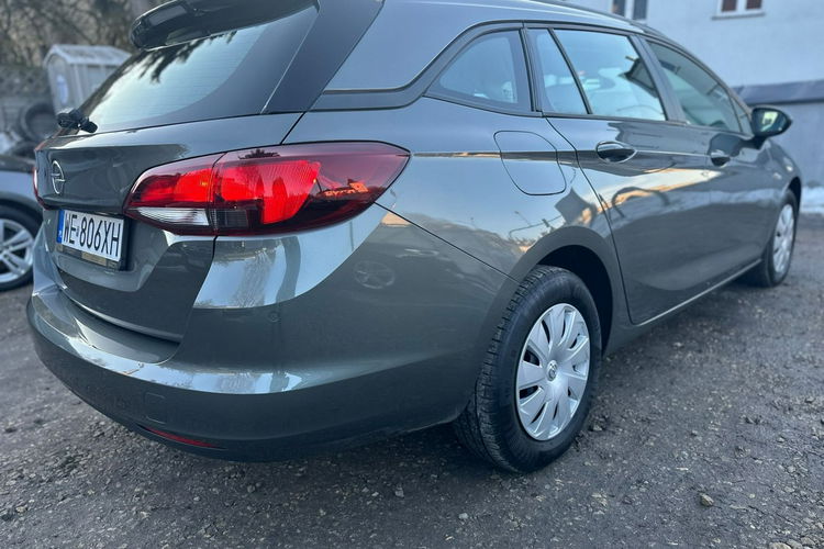 Opel Astra Salon Polska Poleasingowy I właściciel Serwis ASO VAT 23% Bezwypadkowy zdjęcie 4