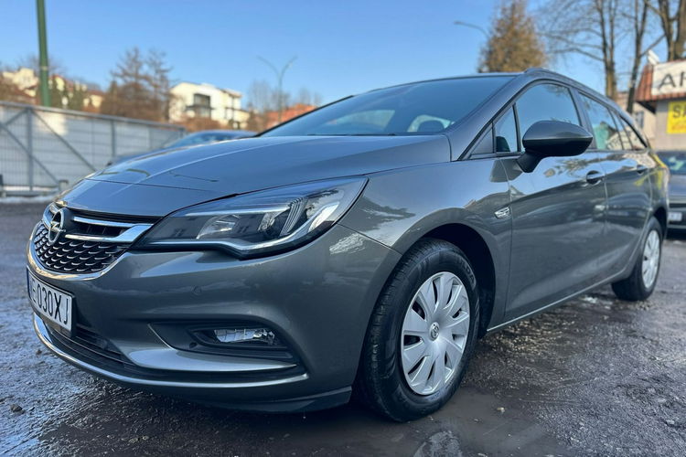Opel Astra Salon Polska Poleasingowy I właściciel Serwis ASO VAT 23% Bezwypadkowy zdjęcie 1