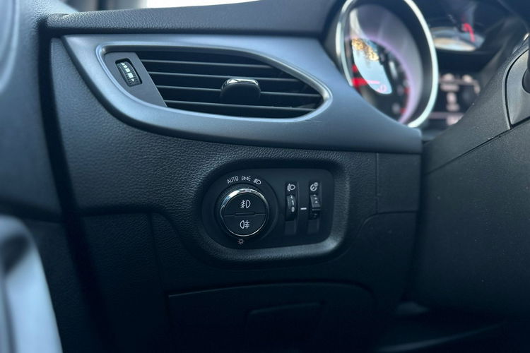 Opel Astra Salon Polska Poleasingowy I właściciel Serwis ASO VAT 23% Bezwypadkowy zdjęcie 30