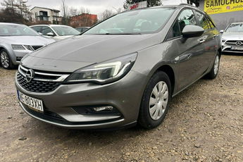 Opel Astra Salon Polska Poleasingowy I właściciel Serwis ASO VAT 23% Bezwypadkowy