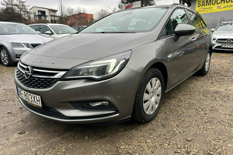 Opel Astra Salon Polska Poleasingowy I właściciel Serwis ASO VAT 23% Bezwypadkowy zdjęcie 1
