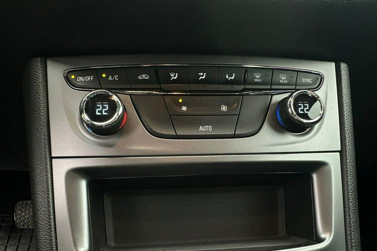 Opel Astra Salon Polska Poleasingowy I właściciel Serwis ASO VAT 23% Bezwypadkowy zdjęcie 13