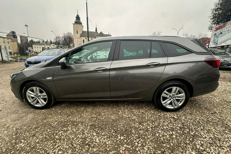 Opel Astra Salon Polska Poleasingowy I właściciel Serwis ASO VAT 23% Bezwypadkowy zdjęcie 10