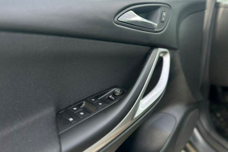 Opel Astra Salon Polska Poleasingowy I właściciel Serwis ASO VAT 23% Bezwypadkowy zdjęcie 11