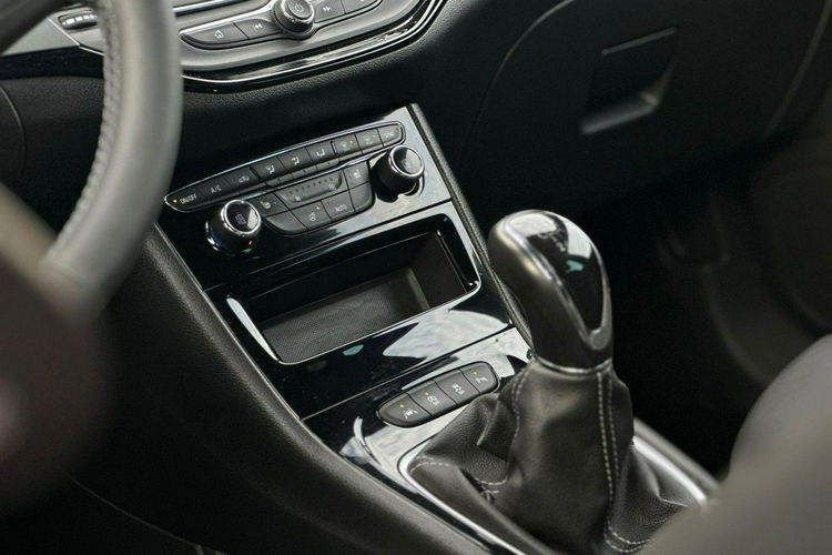 Opel Astra Salon Polska Poleasingowy I właściciel Serwis ASO VAT 23% Bezwypadkowy zdjęcie 31