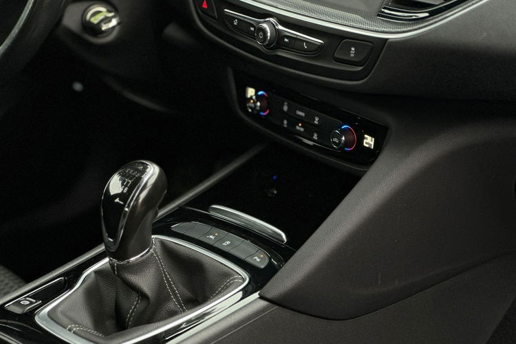 Opel Insignia Salon Polska Poleasingowy I właściciel Serwis ASO VAT 23% Bezwypadkowy zdjęcie 13