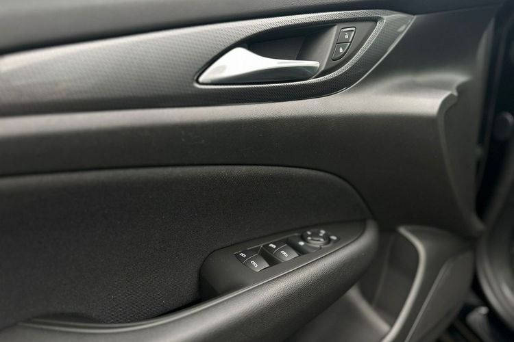 Opel Insignia Salon Polska Poleasingowy I właściciel Serwis ASO VAT 23% Bezwypadkowy zdjęcie 24