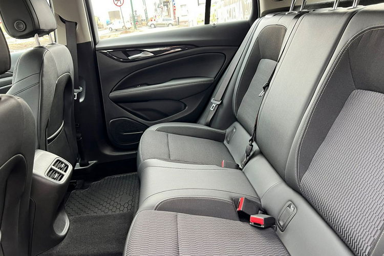 Opel Insignia Salon Polska Poleasingowy I właściciel Serwis ASO VAT 23% Bezwypadkowy zdjęcie 24