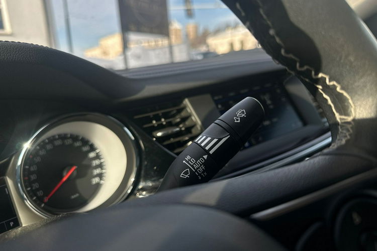 Opel Insignia Salon Polska Cena Brutto I właściciel Serwis ASO VAT 23% Bezwypadkowy zdjęcie 15