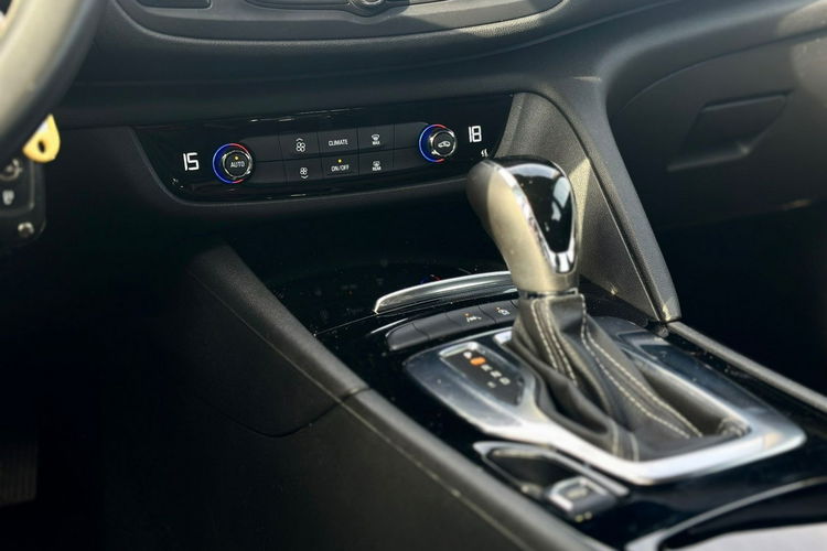 Opel Insignia Salon Polska Cena Brutto I właściciel Serwis ASO VAT 23% Bezwypadkowy zdjęcie 32