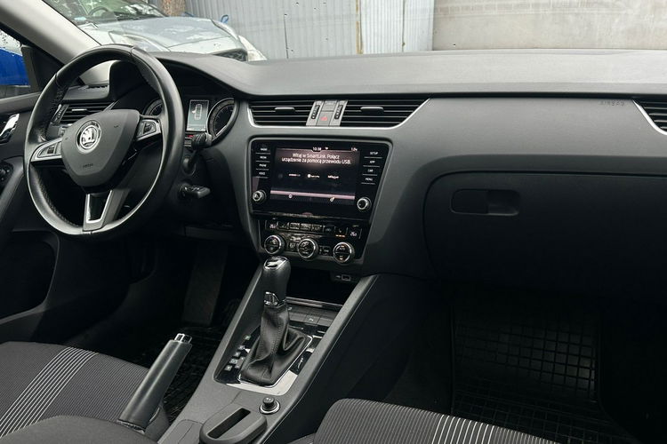 Skoda Octavia Salon Polska Poleasingowy I właściciel Serwis ASO VAT 23% Bezwypadkowy zdjęcie 11