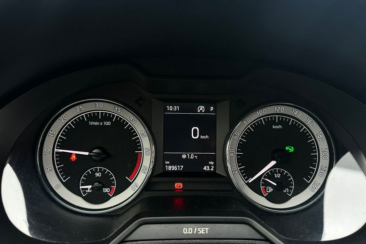 Skoda Octavia Salon Polska Poleasingowy I właściciel Serwis ASO VAT 23% Bezwypadkowy zdjęcie 16