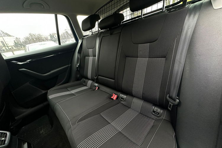 Skoda Octavia Salon Polska Poleasingowy I właściciel Serwis ASO VAT 23% Bezwypadkowy zdjęcie 19