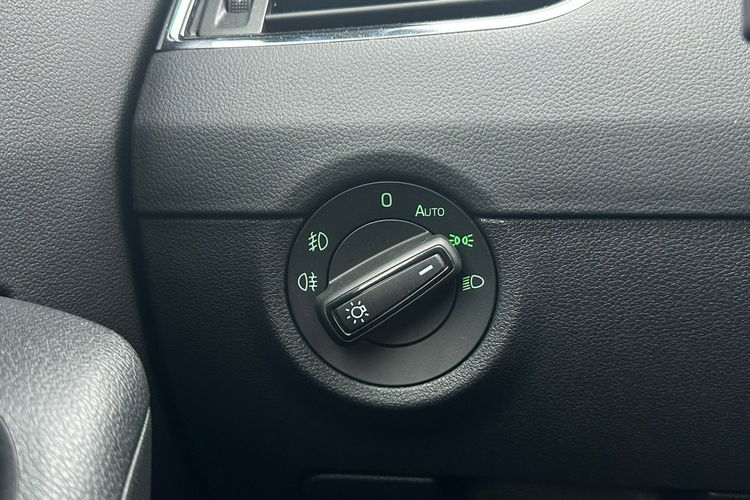Skoda Octavia Salon Polska Poleasingowy I właściciel Serwis ASO VAT 23% Bezwypadkowy zdjęcie 21