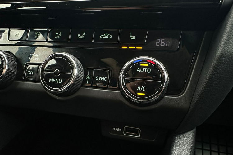 Skoda Octavia Salon Polska Poleasingowy I właściciel Serwis ASO VAT 23% Bezwypadkowy zdjęcie 25