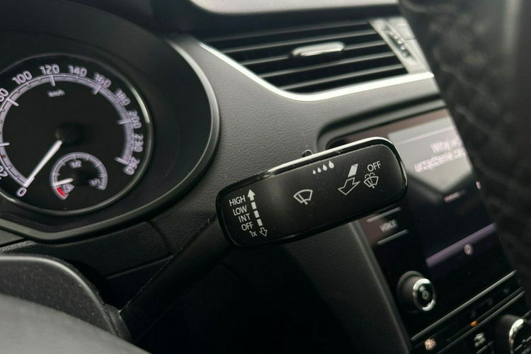 Skoda Octavia Salon Polska Poleasingowy I właściciel Serwis ASO VAT 23% Bezwypadkowy zdjęcie 17