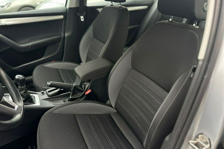 Skoda Octavia Salon Polska Poleasingowy I właściciel Serwis ASO VAT 23% Bezwypadkowy zdjęcie 27