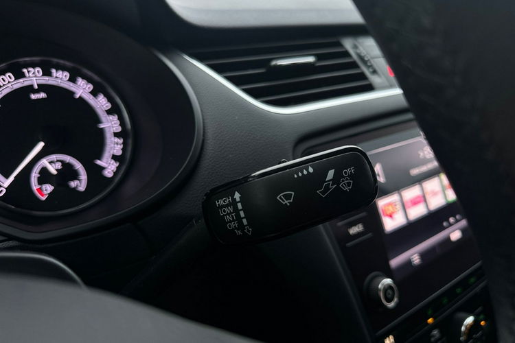 Skoda Octavia Salon Polska Poleasingowy I właściciel Serwis ASO VAT 23% Bezwypadkowy zdjęcie 17