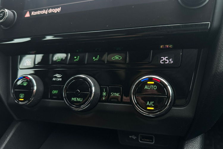 Skoda Octavia Salon Polska Poleasingowy I właściciel Serwis ASO VAT 23% Bezwypadkowy zdjęcie 24