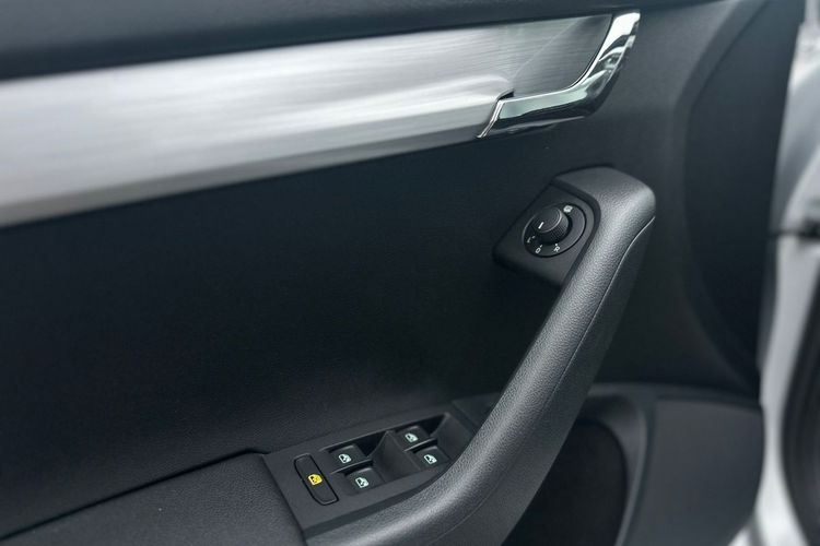 Skoda Octavia Salon Polska Poleasingowy I właściciel Serwis ASO VAT 23% Bezwypadkowy zdjęcie 28