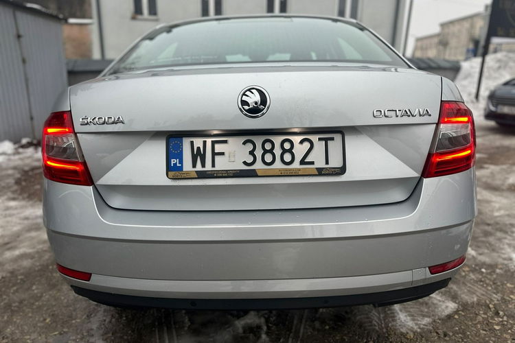 Skoda Octavia Salon Polska Poleasingowy I właściciel Serwis ASO VAT 23% Bezwypadkowy zdjęcie 9